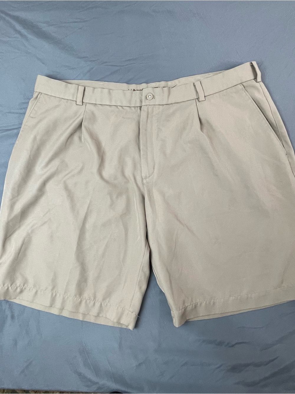 Nike Golf Fit Dry Sz 42 Pleated Khaki Shorts Tan Performance